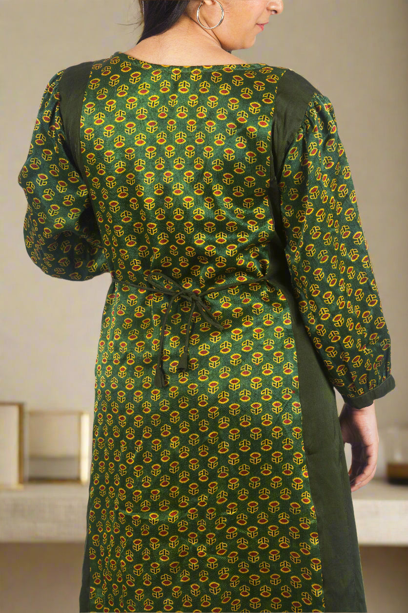 Green urban bloom kurti with tie detailing & pant