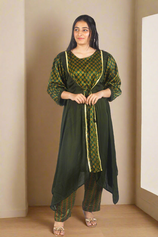 Green urban bloom kurti with tie detailing & pant