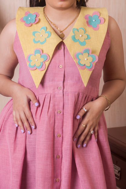 Retro Bloom Maxi Dress